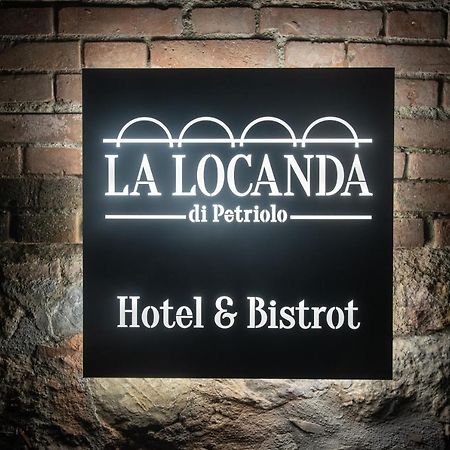 La Locanda Di Petriolo Monticiano Exteriör bild