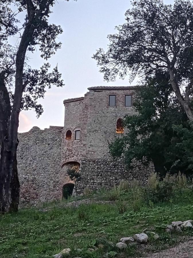 La Locanda Di Petriolo Monticiano Exteriör bild