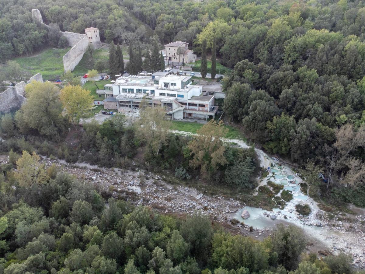 La Locanda Di Petriolo Monticiano Exteriör bild